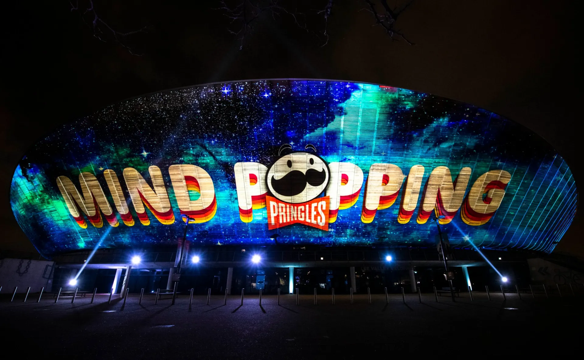 Projection Tower for the Pringles Mind Popping Campaign at the London Velodrome